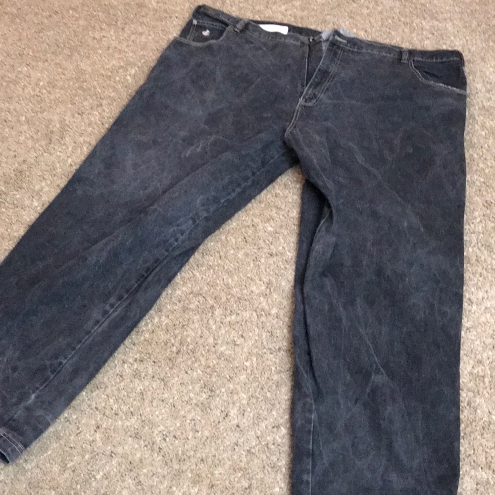 Black wash RocaWear jeans